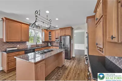 6718 Overlook Court, Upper Macungie Township, PA 18106 - Photo 16