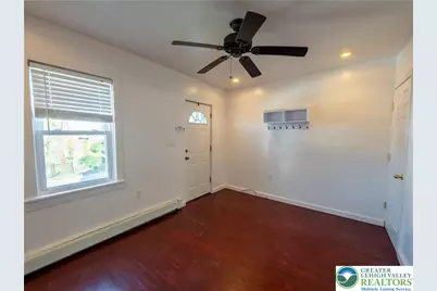 220 W Kleinhans Street, Easton, PA 18042 - Photo 4