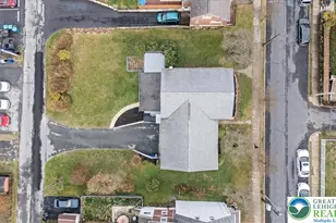 1413 Sioux St, Fountain Hill, PA 18015 - Photo 2