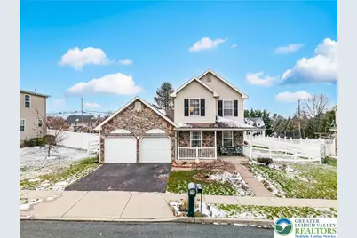 30 Crown Drive, Forks Twp, PA 18040 - Photo 1