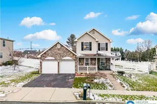 30 Crown Dr, Forks Twp, PA 18040 - Photo 1