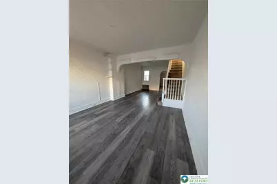 132 N College Street, Allentown, PA 18102 - Photo 2