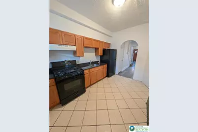 132 N College Street, Allentown, PA 18102 - Photo 4