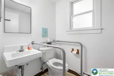 2918 Macarthur Road, Whitehall Township, PA 18052 - Photo 26