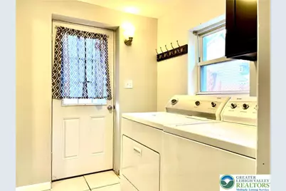 909 Bushkill Street, Easton, PA 18042 - Photo 16