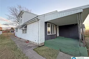 3636 Orth St, Bethlehem City, PA 18020 - Photo 2