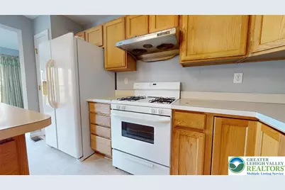 4039 Tournament Court, Upper Saucon Township, PA 18034 - Photo 14