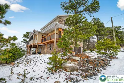 532 Buck Mountain Blvd, Hazle Township, PA 18202 - Photo 6