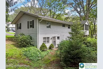 129 Winona Road, Mount Pocono, PA 18344 - Photo 2