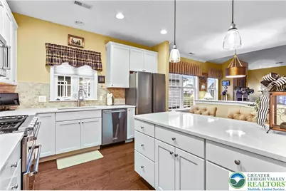 4406 Allegiant Street, Upper Saucon Township, PA 18034 - Photo 10