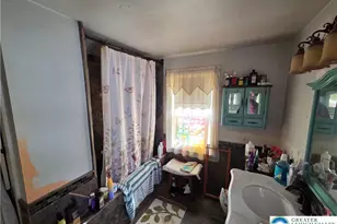 4586 W Mountain View Dr, Lehigh Township, PA 18088 - Photo 36