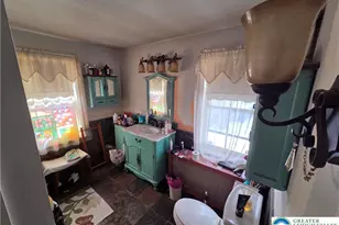 4586 W Mountain View Dr, Lehigh Township, PA 18088 - Photo 34