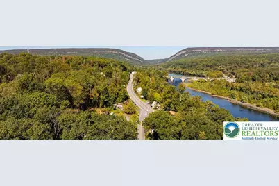 4079 Church Street, Upper Mt Bethel Twp, PA 18343 - Photo 2