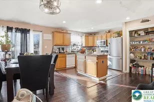 1953 Glendale Ave, Bethlehem City, PA 18018 - Photo 6