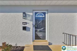 218 N 38th, South Whitehall Twp, PA 18104 - Photo 2