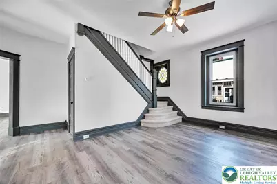 32 N Main Street, Topton Boro, PA 19562 - Photo 6