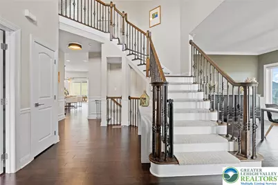 4350 Saratoga Drive, Lower Nazareth Twp, PA 18020 - Photo 8