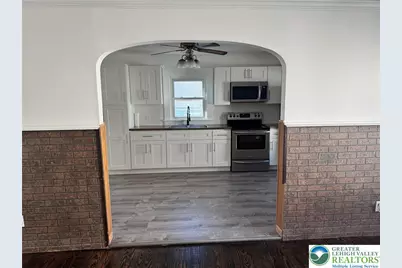 516 Heckman Avenue, Nazareth Boro, PA 18064 - Photo 8