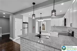 504 Pine St, Tamaqua, PA 18252 - Photo 2