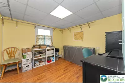 49 Seyfried Avenue, Upper Nazareth Twp, PA 18064 - Photo 16