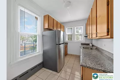 542 W Walnut Street #1R, Allentown City, PA 18101 - Photo 10