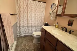 508 Circle Dr, Catasauqua Boro, PA 18032 - Photo 12