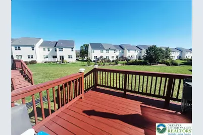 972 King Way, Upper Macungie Township, PA 18031 - Photo 8