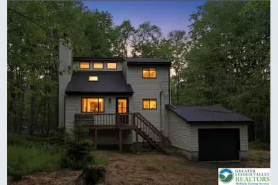 19 Livingston Lane, Clifton Twp, PA 18424 - Photo 1