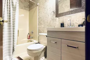 149 Livingston Ln, Clifton Twp, PA 18424 - Photo 12