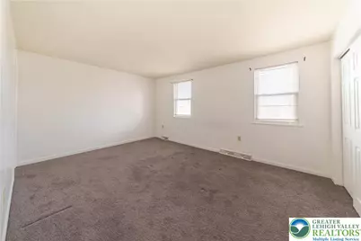 7528 Buttercup Road, Lower Macungie Twp, PA 18062 - Photo 18