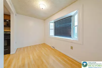 7528 Buttercup Road, Lower Macungie Twp, PA 18062 - Photo 6