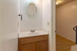 7528 Buttercup Rd, Lower Macungie Twp, PA 18062 - Photo 16