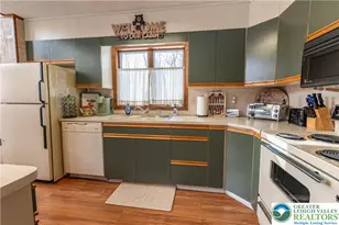 178 Cardinal Dr, Clifton Twp, PA 18424 - Photo 10