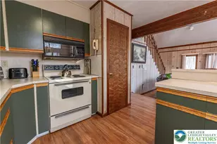 178 Cardinal Dr, Clifton Twp, PA 18424 - Photo 12