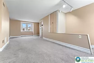 1021 Allen St, Allentown City, PA 18102 - Photo 10