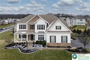 6226 Fox Glove Ln, Upper Saucon Township, PA 18034 - Photo 2