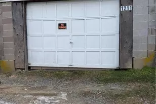 1211 Mechanic St, Bethlehem, PA 18015 - Photo 2