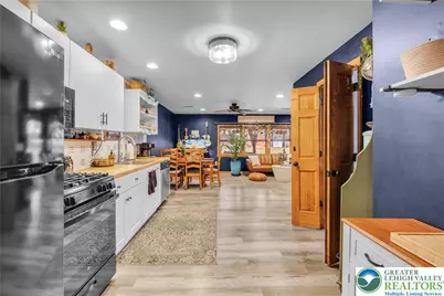 2031 Wayne Street, Bethlehem Township, PA 18020 - Photo 12