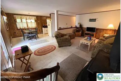 226 Bear Creek Lake Drive, Penn Forrest, PA 18229 - Photo 12