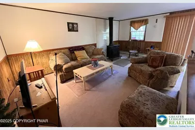 226 Bear Creek Lake Drive, Penn Forrest, PA 18229 - Photo 14