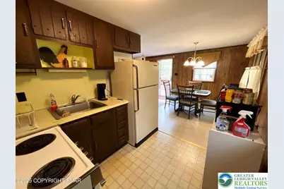 226 Bear Creek Lake Drive, Penn Forrest, PA 18229 - Photo 20