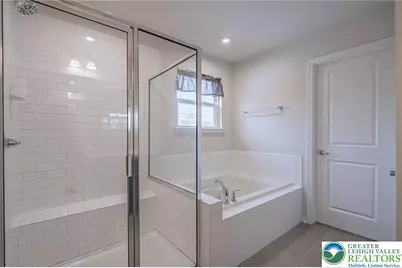 2584 Raya Way, Bethlehem Township, PA 18045 - Photo 36