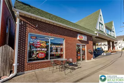 6 S Broad Street, Nazareth Boro, PA 18064 - Photo 1