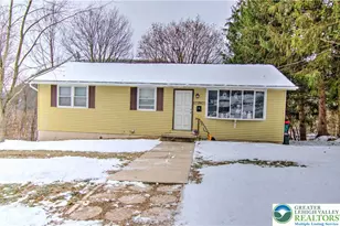 25 Stedman Ave, Lehighton Boro, PA 18235 - Photo 2