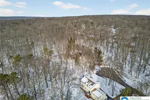 2329 Cramer Ct, Lehman Twp, PA 18324 - Photo 2