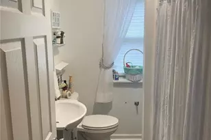 1043 Fullerton Ave, Allentown, PA 18102 - Photo 16