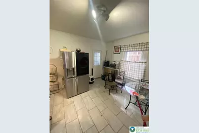 1043 Fullerton Avenue, Allentown, PA 18102 - Photo 6