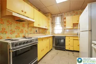 418 Arlington St, Tamaqua Boro, PA 18252 - Photo 12