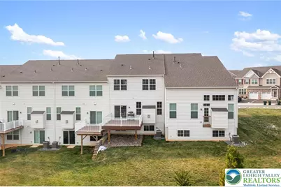 495 Gray Feather Way, Upper Macungie Township, PA 18104 - Photo 2