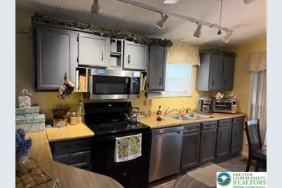 27 Powderhorn Place, Upper Mt Bethel Twp, PA 18343 - Photo 10